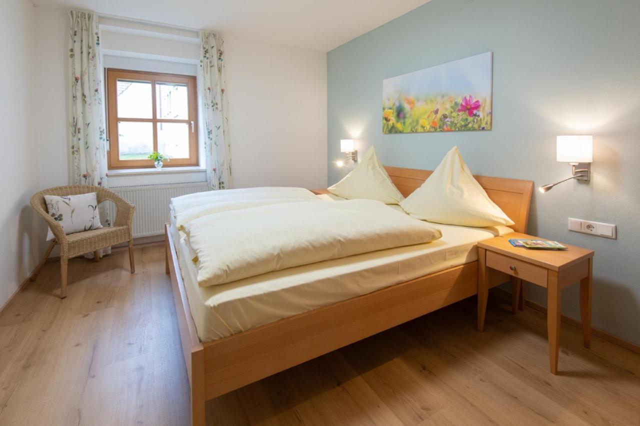 Ferienhaus Meyer Gunzenhausen Εξωτερικό φωτογραφία